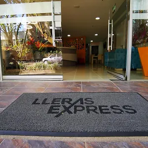 Lleras Express מלון