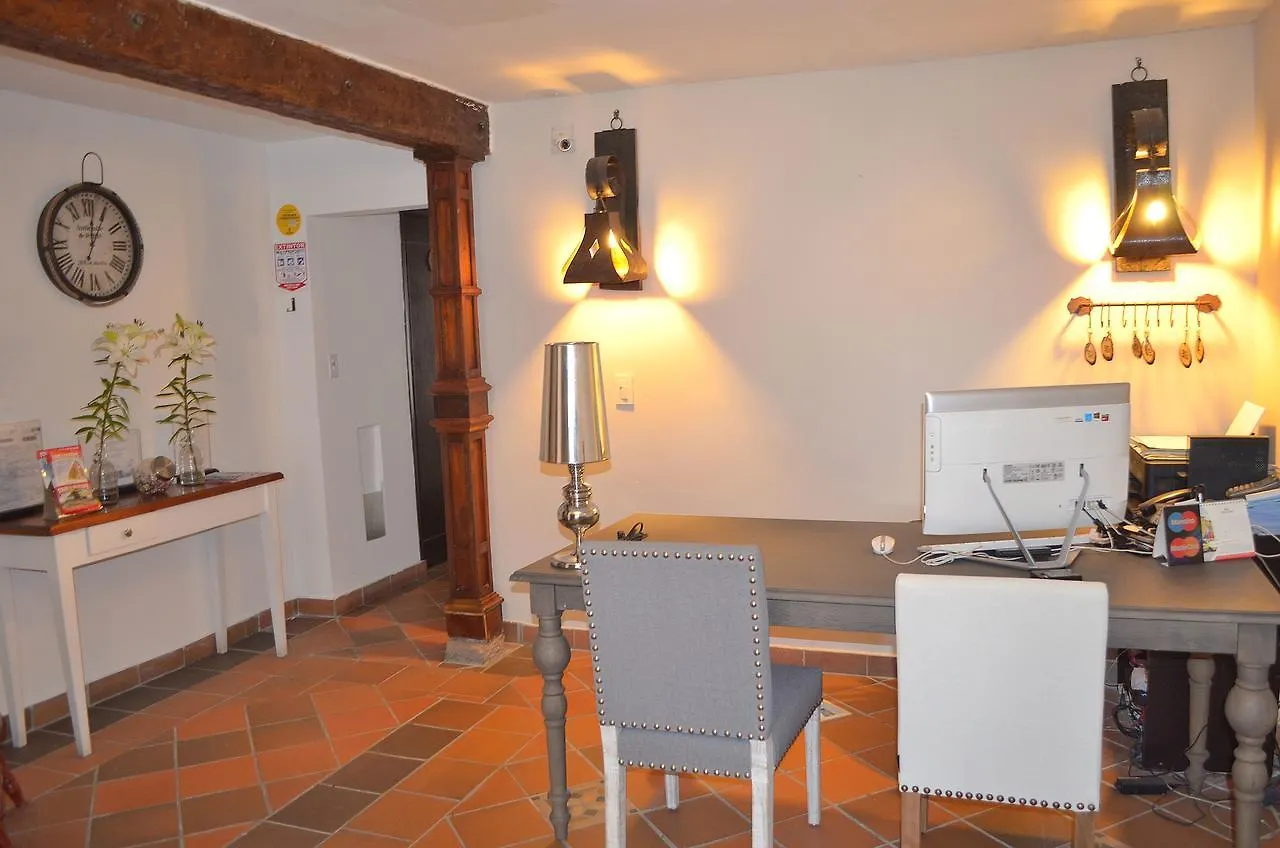 Hotel Casa La Fleur Medellin Colombia