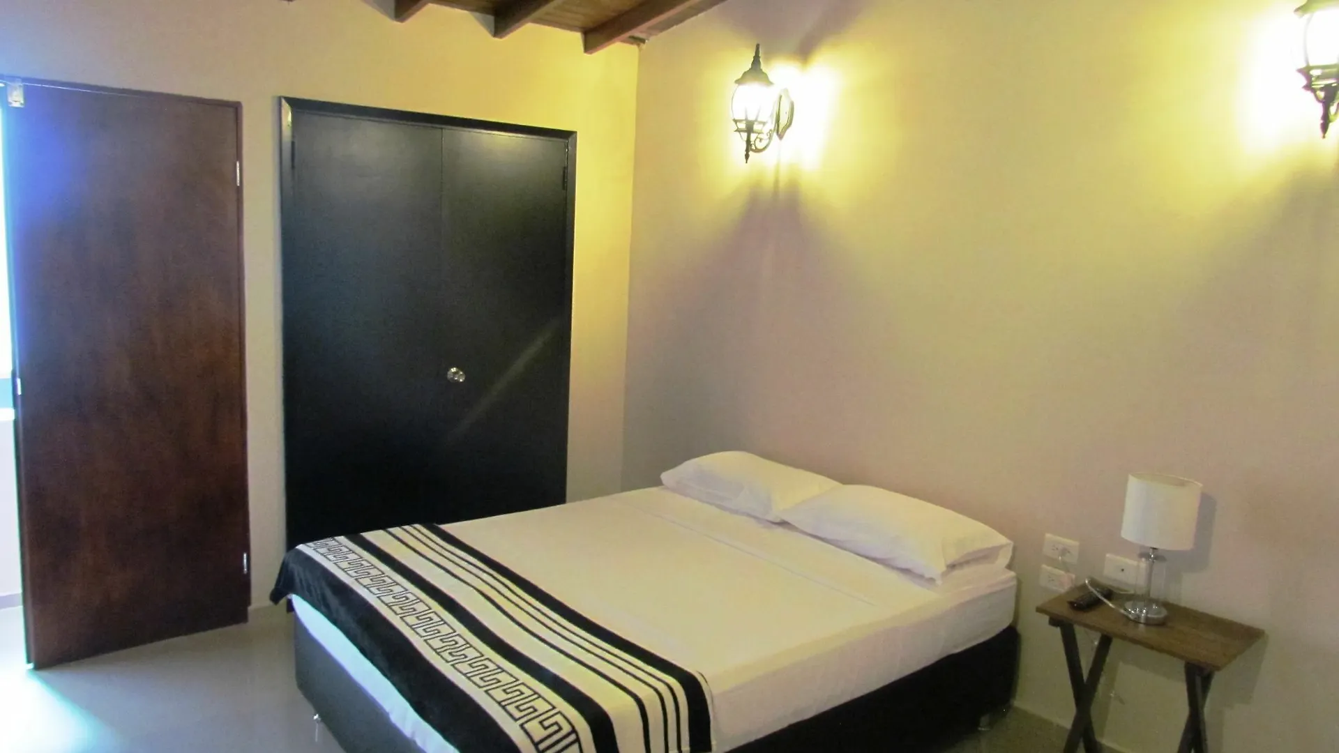 Hotel Casa La Fleur Medellin